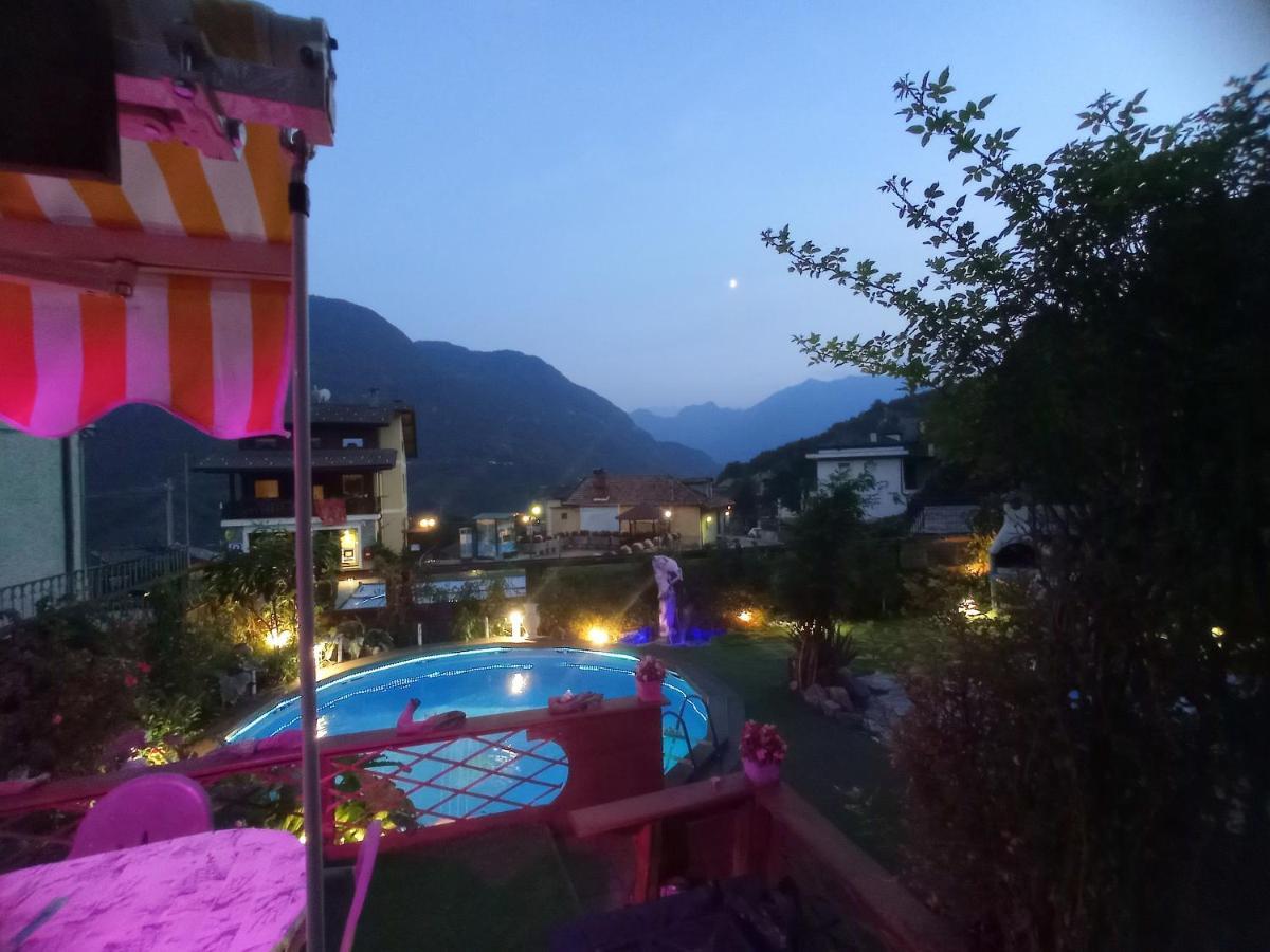 Comfortable Apartment With Panoramic View 65 M² Shared Pool Challand Saint Victor Exterior foto